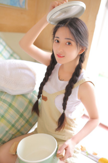 女囚残酷私刑